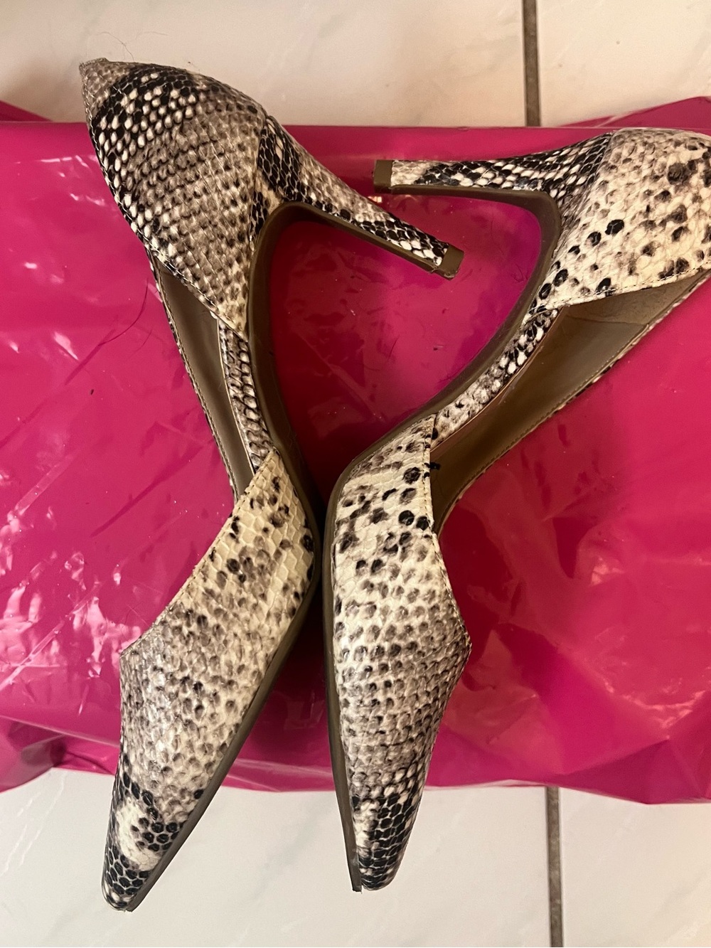 Bandolino Snake Print Pointed Toe Heels in Beige and Black